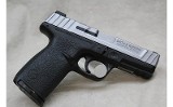 Smith & Wesson SD40E ~ .40 S&W ~ - 2 of 2