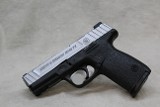Smith & Wesson SD40E ~ .40 S&W ~ - 1 of 2