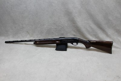 REMINGTON ARMS 1100 LT-20 ~ 20 GAUGE ~ - Image 1 of 8