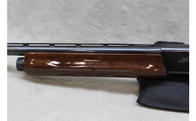 REMINGTON ARMS 1100 ~ 12 GAUGE ~ - Image 4 of 8