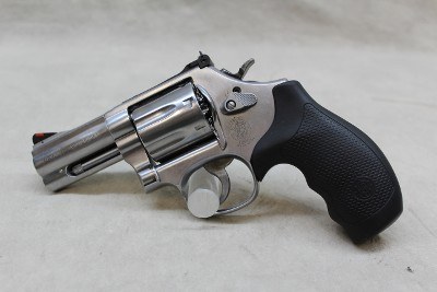 Smith & Wesson 686-6 ~.357 Magnum~ - Image 1 of 3
