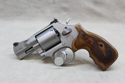 Smith & Wesson 686-6PC ~.357 Magnum~ - Image 1 of 3