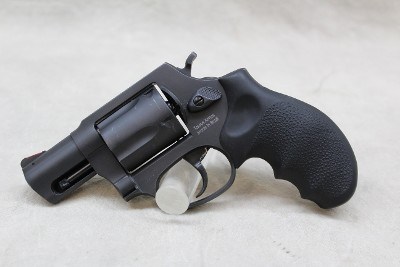 Taurus Armas 605 ~ .357 Magnum ~ - Image 1 of 3