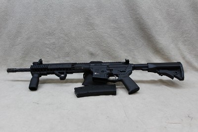 LWRC M6IC ~ 5.56 NATO ~ - Image 1 of 8
