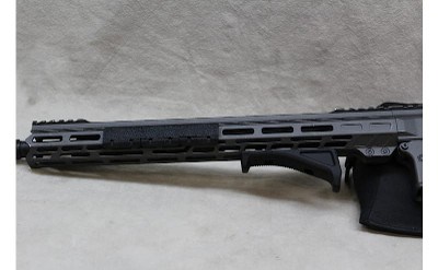 CMMG MK4 ~ 5.56 NATO ~ - Image 4 of 8