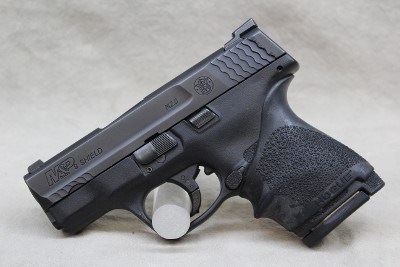 Smith & Wesson M&P9 Shield ~ 9mm Luger ~ - Image 1 of 2