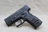Springfield Armory XD-40 ~ .40 S&W ~ - Image 1 of 2
