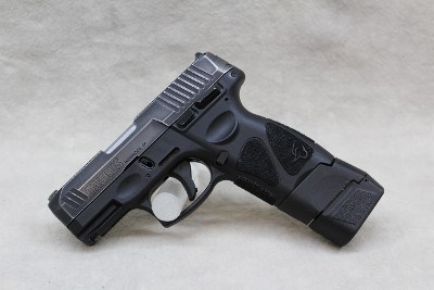Taurus Armas G3C ~ 9mm Luger ~ - Image 1 of 2