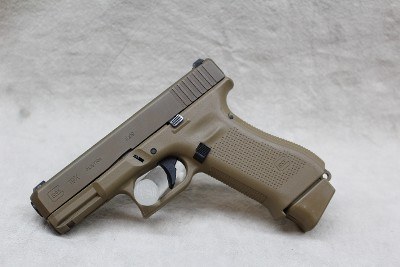 Glock 19X ~ 9mm Luger ~ - Image 1 of 2