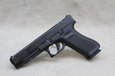 Glock 34 ~ 9mm Luger ~ - Image 1 of 3