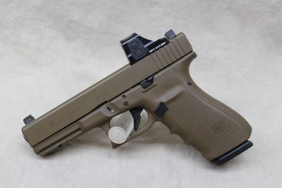 Glock 21 ~ .45 Auto ~ - Image 1 of 2