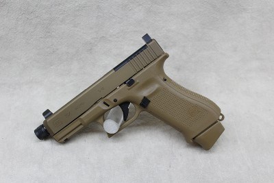 Glock 19X ~ 9mm Luger ~ - Image 1 of 2