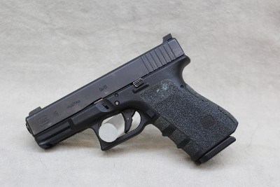 Glock 19 ~ 9mm Luger ~ - Image 1 of 2