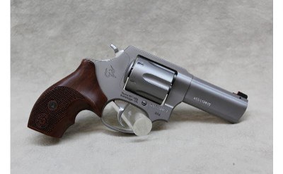 Taurus 856 ~ .38 Special ~ - Image 3 of 3