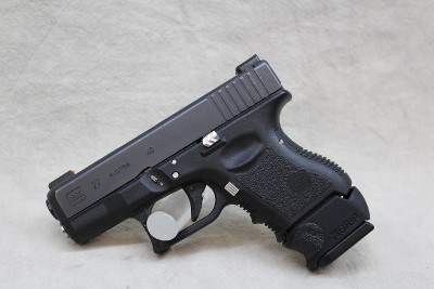 Glock 27 ~ .40 S&W ~ - Image 1 of 2