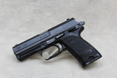 Heckler & Koch USP ~ .40 S&W ~ - Image 1 of 2