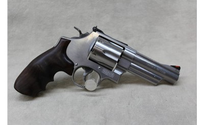Smith & Wesson 629-6 ~ .44 Magnum ~ - Image 3 of 3