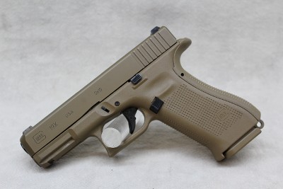 Glock 19X ~ 9mm Luger ~ - Image 1 of 2