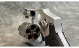 Smith & Wesson ~ 642-2 Airweight ~ .38 Special +P - 3 of 4