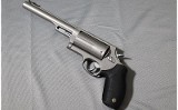 Taurus Armas ~ The Judge ~ .45 LC/.410 GA - 2 of 2 Taurus Armas ~ The Judge ~ .45 LC/.410 GA - 2 of 2