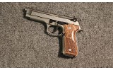Beretta ~ 92FS ~ 9mm Luger (4924296) - 2 of 2