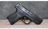 Smith & Wesson~M&P40c~.40 S&W - 3 of 3