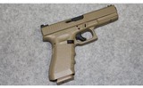 Glock~17~9 MM - 1 of 4