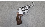 Smith & Wesson ~ 60-15 ~ 357 Magnum - 1 of 3