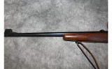 Winchester ~ Model 70 Featherweight ~ .243 Winchester - 9 of 11