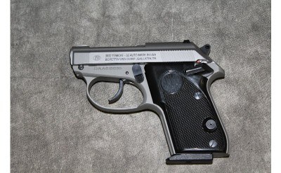 Beretta ~ 3032 Tomcat ~ .32 Auto - Image 2 of 3