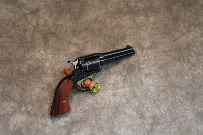 Ruger ~ New Bearcat ~ .22 Long Rifle - Image 1 of 4