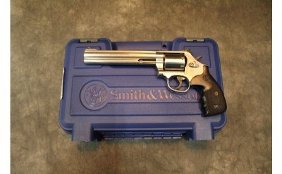 Smith & Wesson ~ 686-6 ~ .357 Magnum - Image 3 of 3