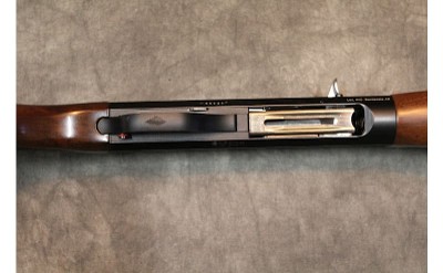 Benelli ~ Super 90 ~ 12 gauge - Image 10 of 11