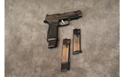 SIG Sauer ~ P365 ~ 9mm - Image 4 of 4