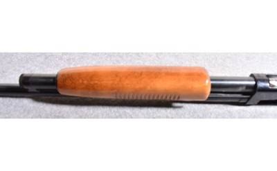 Western Field ~ M550ABD ~ 12 Gauge - Image 8 of 10