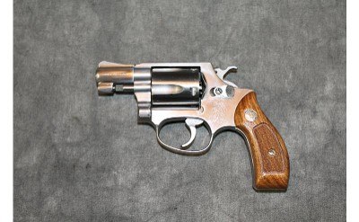 Smith & Wesson ~ 60 ~ .38 S&W Special - Image 2 of 3