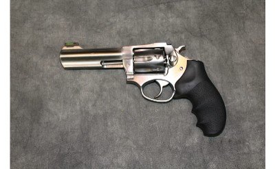 Ruger ~ SP101 ~ .327 Federal Magnum - Image 2 of 3