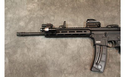 Smith & Wesson ~ M&P 15-22 ~ .22 Long Rifle - Image 5 of 8