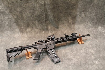 Smith & Wesson ~ M&P 15-22 ~ .22 Long Rifle - Image 1 of 8
