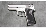 Smith & Wesson ~ 3913 ~ 9mm Luger - 2 of 4