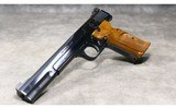 Smith & Wesson ~ Model 41 ~ .22 LR - 5 of 6