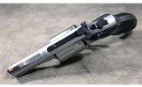 Smith & Wesson ~ Model 69 Combat Magnum ~ .44 Magnum - 4 of 5