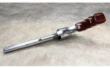 Smith & Wesson ~ 629-2 ~ .44 Magnum - 3 of 5