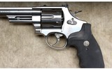 Smith & Wesson ~ 629-6 ~ .44 Magnum - 7 of 9