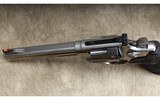 Smith & Wesson ~ 629-6 ~ ........44 Magnum - 6 of 9