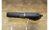 SIG Sauer P229 - 5 of 10