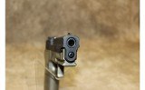 SIG Sauer P229 - 6 of 10