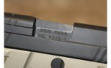 SIG Sauer P229 - 8 of 10