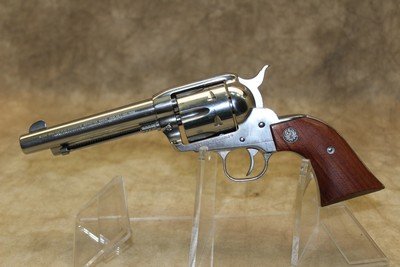 Ruger Vaquero - Image 2 of 20