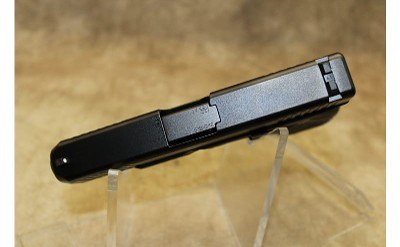 Glock 19 Gen5 - Image 6 of 9